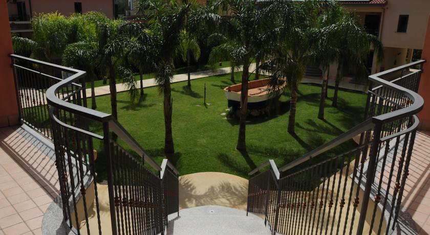 Camere con Giardino