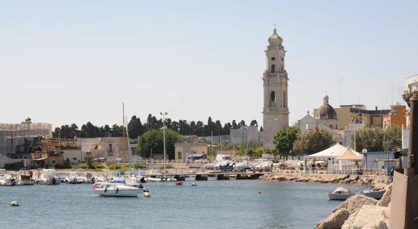 Vacanze a Mola di Bari a prezzi bassi