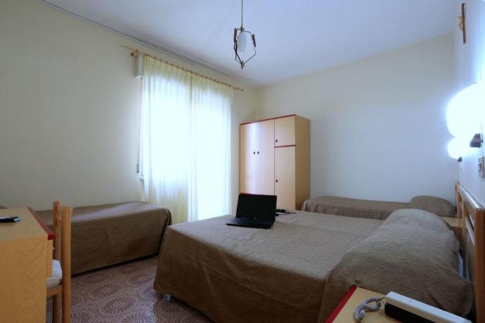 Matrimoniale + Lettini Hotel in Abruzzo