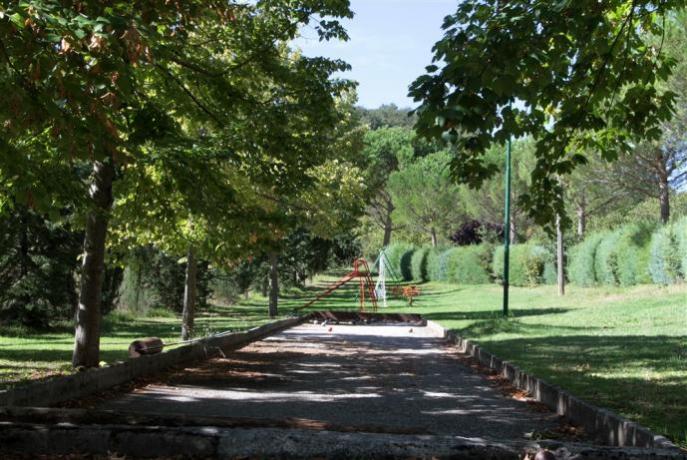 Agriturismo con campo da bocce 