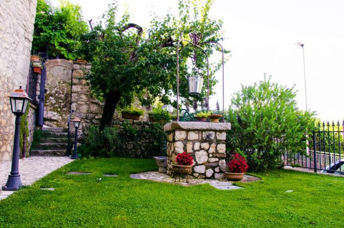 Relax in B&B Gaeta ampio spazio esterno