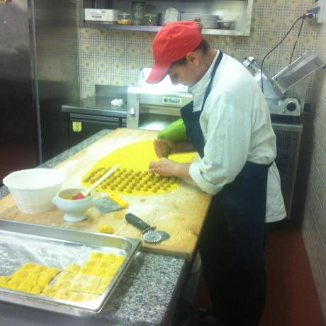 Lavorazione Tortellini artigianale, Hotel CittadiCastello