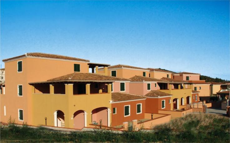 Esterni Appartamenti Ginestre e Oleandri a Orosei
