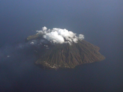 Trips to the volcano of Stromboli