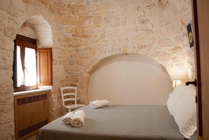 Romantica notte in trullo vicino Bari