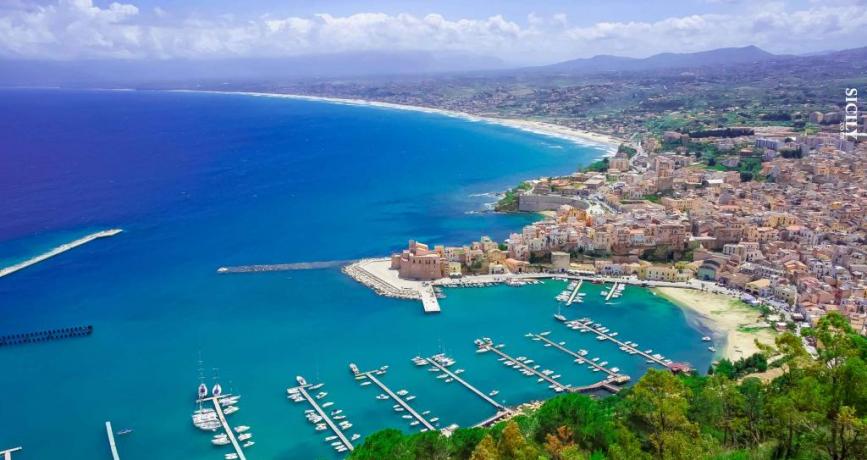 Vista Castellammare del Golfo: Porto Spiagge Città
