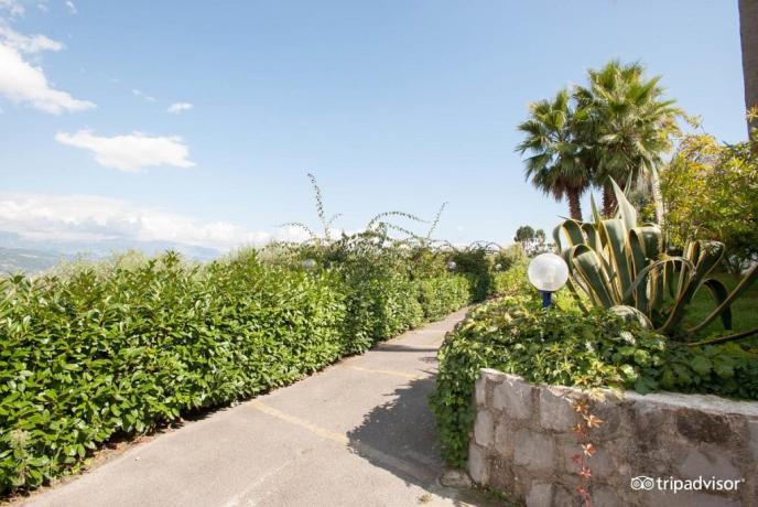 Giardini Hotel 4 stelle Scario Cilento