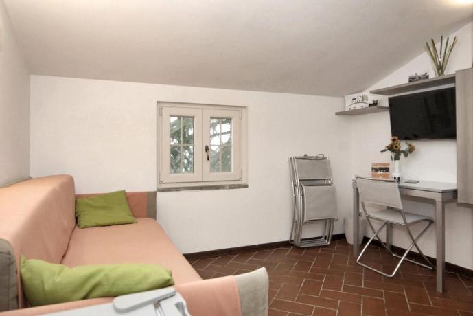 Area soggiorno con TV B&B ad Arezzo 