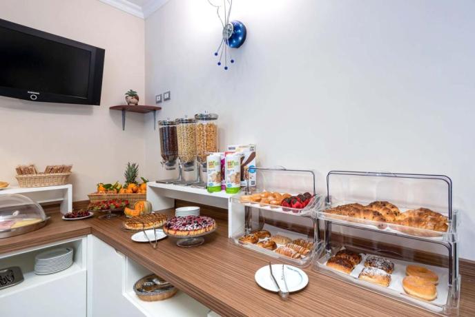 Colazione dolce e salata Hotel San Vito Locapo