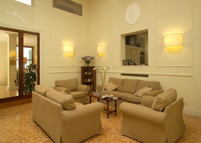 Salotto elegante Hotel a Fiuggi 