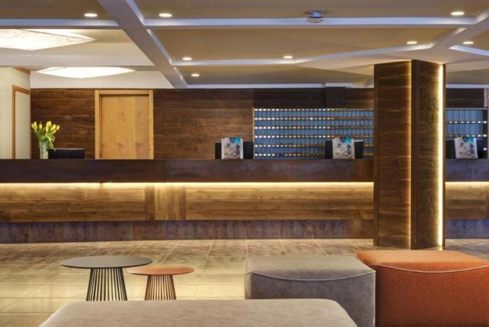 Reception hotel 4 stelle