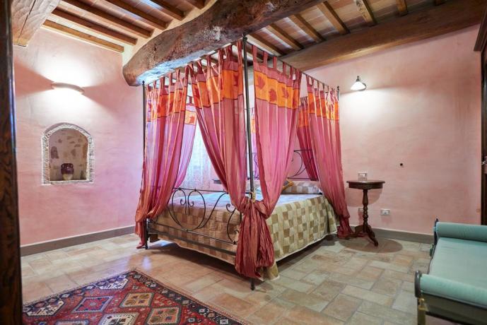 Four poster bed in the country house