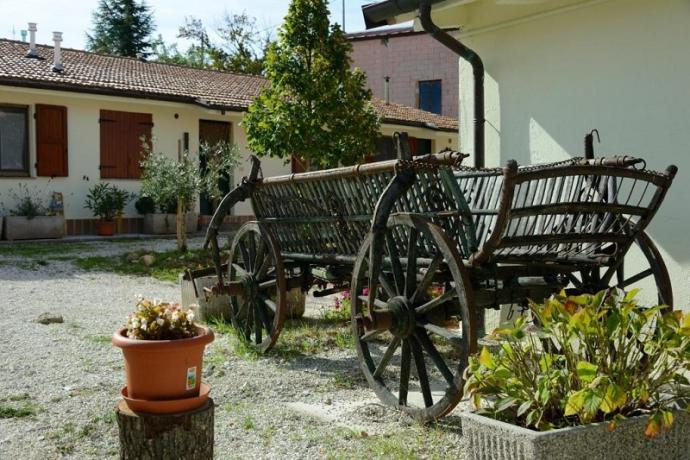 Antico Carretto in Agriturismo ad Assisi 