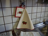 Articoli ed accessori ricamati per la cucina