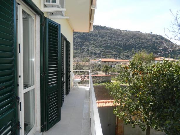 Balcone sugli agrumi a Sant'Agnello vicino Sorrento