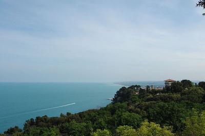 Inexpensive Hotels Near the Sea, Ancona, Sirolo