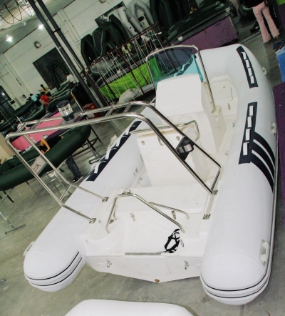 RIB470C con ROLLBAR in ACCIAO