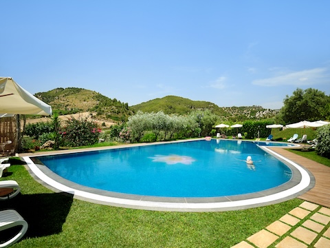 Panoramic Swimming Pool 