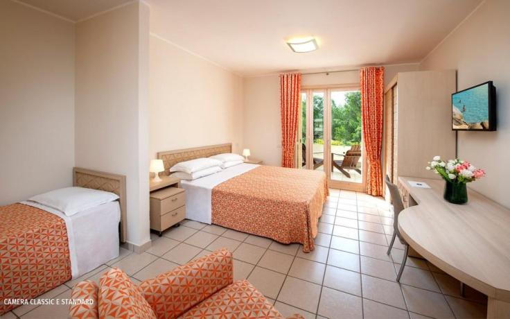 Camere moderne con balconcino Hotel 4 stelle Puglia