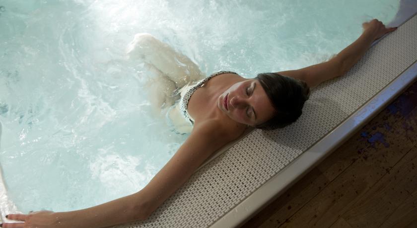 Idromassaggio in hotel - Centro benessere relax Folgaria