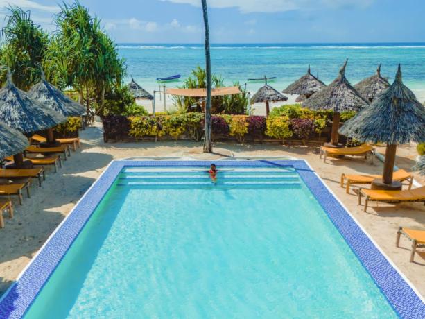 Zanzibar:Piscina con vista oceano