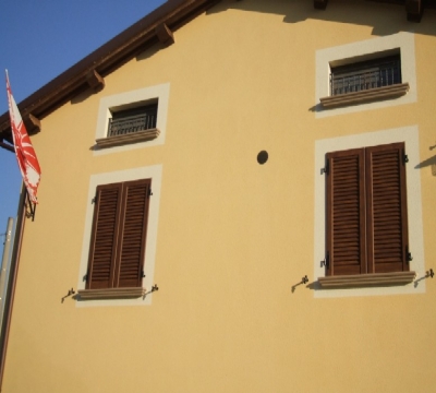alluminio effetto legno tecnologia e tradizione.