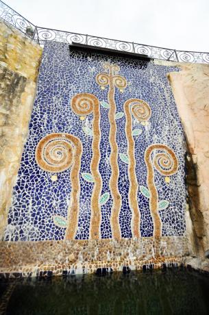 Albergo ad Alcamo, con esterni arte siciliana