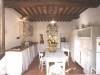 Casale in toscana con appartamenti, piscina, giochi