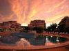 Piscina con zona Idromassaggio al tramonto