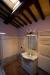 Bagno con Finestra Velux.