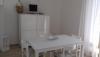 Cucina con Salone per 10 persone