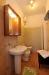 Bagno privato dell'appartamento Malvasia, Montebuono