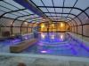Lussuosa piscina coperta e benessere nel chianti