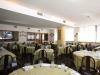 Spazioso ristorante con prelibatezze regionali