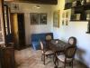Appartamento con TV e divano