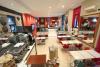 Sala con colazione a buffet hotel a Milano
