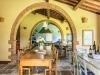 Zona pranzo attrezzata in Tenuta a Montepulciano