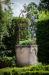 Il giardino con all'interno il pozzo