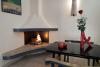 Sala con caminetto Appartamento Le-Viole Borgo-sul-Clitunno Umbria