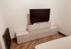 Tv nella camera da letto Casa Limigiano