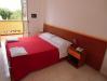 Camere per coppie e famiglie climatizzate e confortevoli