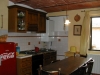 cucina con frigo americano
