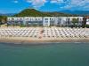 Villaggio Turistico fronte Mare con Spiaggia Privata