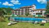 Hotel piscina  area attrezzata parco bambini Abruzzo
