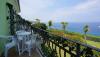 Camera con balcone vista mare 