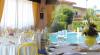 ristorante bordo piscina in calabria