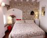 Camera con letto matrimoniale Friuli 