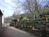 Viale ingresso relais Calenzano con appartamenti e suite