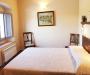 Camera romantica matrimoniale in Agriturismo vicino Arezzo