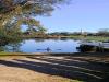 Esplorare il Lago di Paola con canoe 